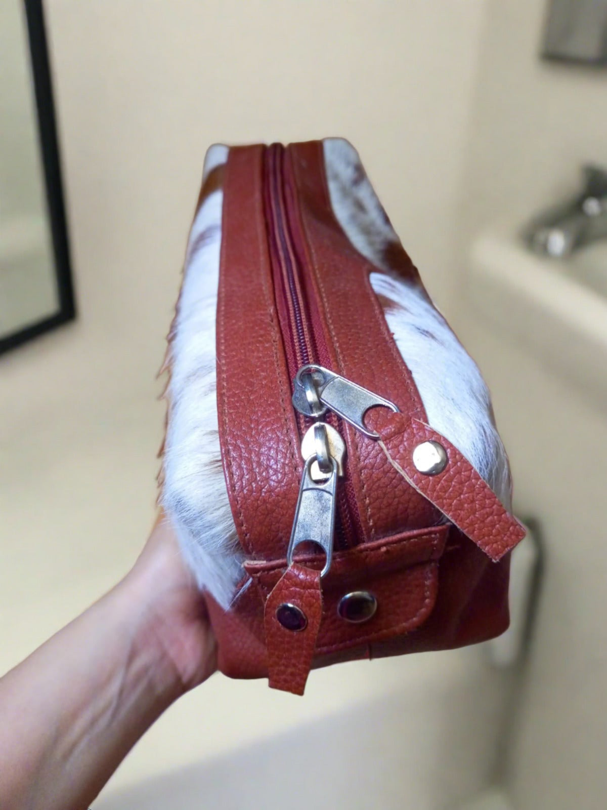 toiltery bags for travel travel organizer cosmetic and toiletry bags cowhide makeup bag sts makeup bag toiletry pouches geneuine leatehr makuyp bag