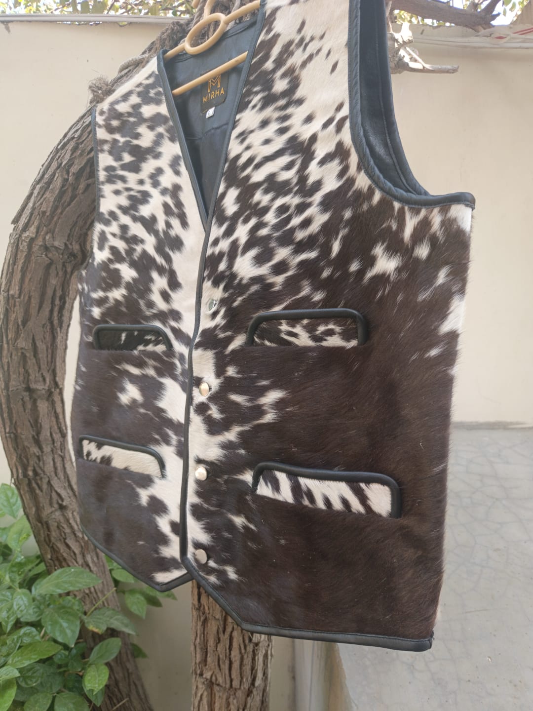 Cowhide Leather Vest Brown